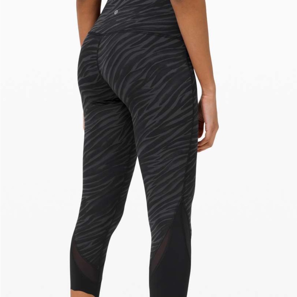 Lululemon Wunder Under High Rise Crop 23” Leggings Le Tigre Camo 8